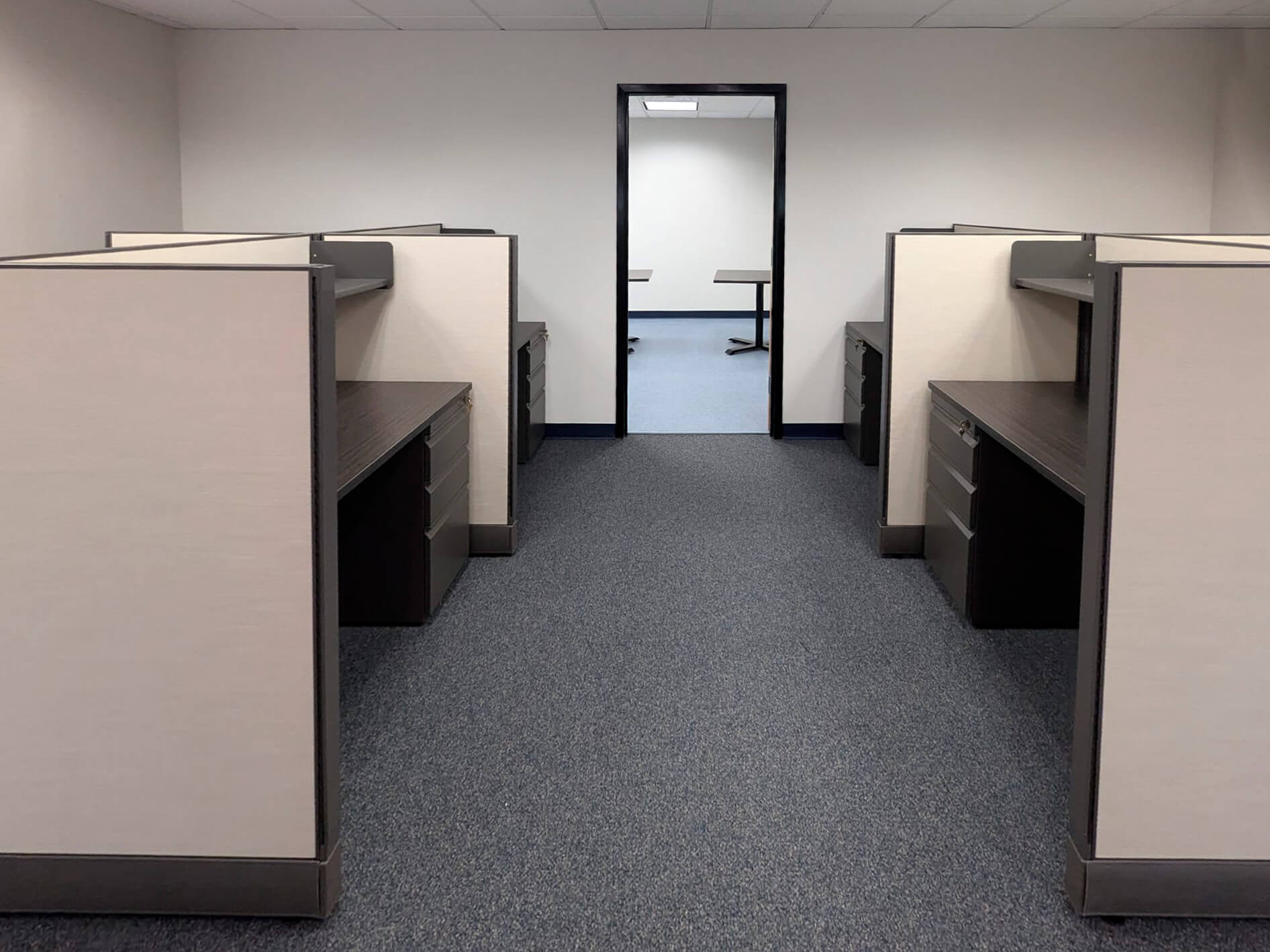 Office cubicle installation 490 7